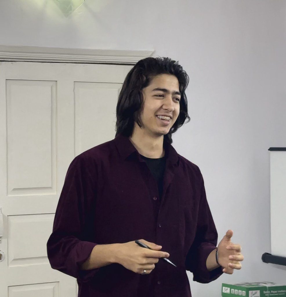 📢 Презентация AIESEC in Kyrgyzstan в нашем Чуйском университете им. С. Мамбеткалиева! 🌍✨